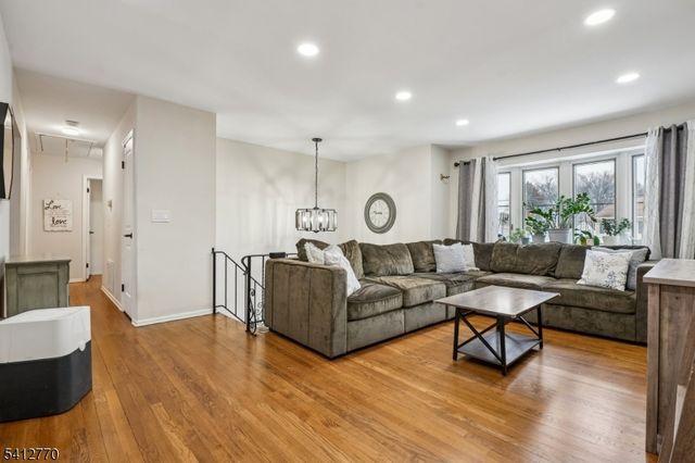 270 Clermont Ter, Union Twp., NJ 07083