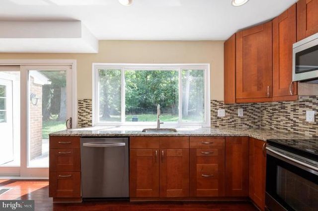401 REXBURG AVE, Fort Washington, MD 20744