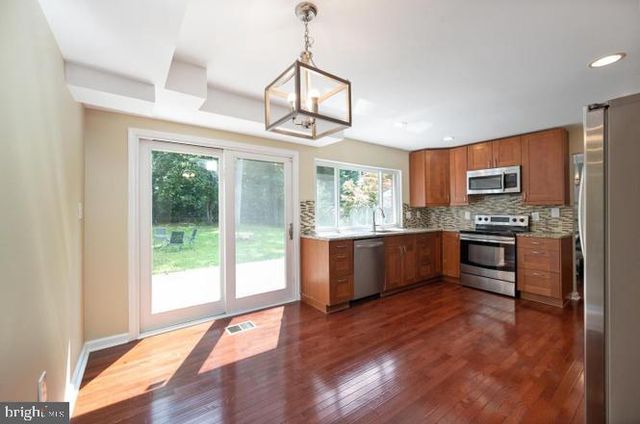 401 REXBURG AVE, Fort Washington, MD 20744