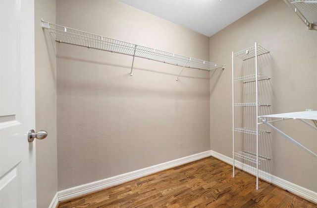 3505 Sage Road 2206, Houston, TX 77056