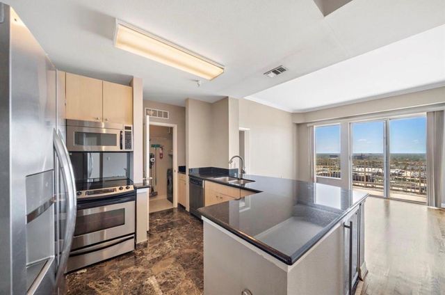3505 Sage Road 2206, Houston, TX 77056
