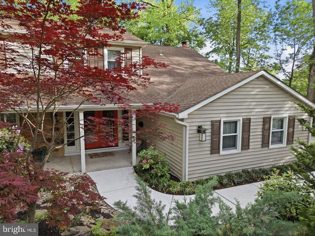 516 FIRESIDE CIR, Cherry Hill, NJ 08003