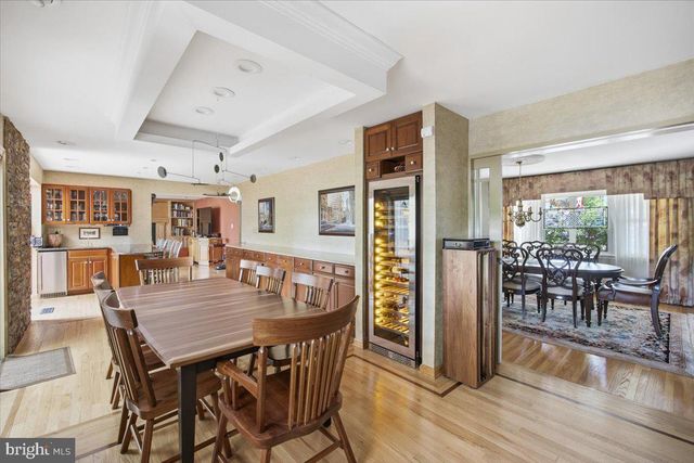 516 FIRESIDE CIR, Cherry Hill, NJ 08003