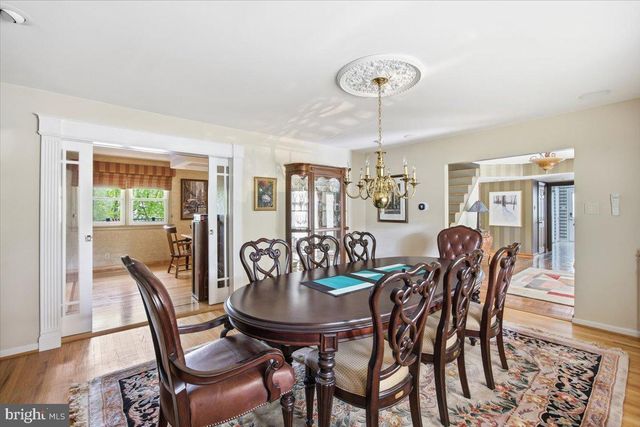 516 FIRESIDE CIR, Cherry Hill, NJ 08003