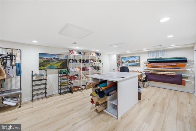 516 FIRESIDE CIR, Cherry Hill, NJ 08003