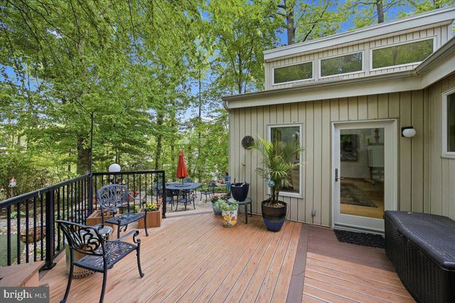 516 FIRESIDE CIR, Cherry Hill, NJ 08003