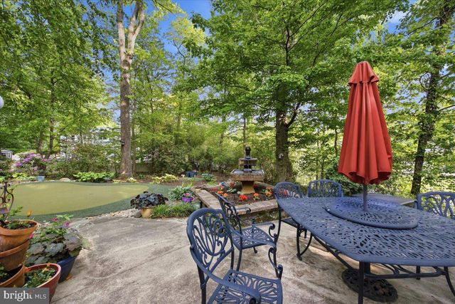 516 FIRESIDE CIR, Cherry Hill, NJ 08003