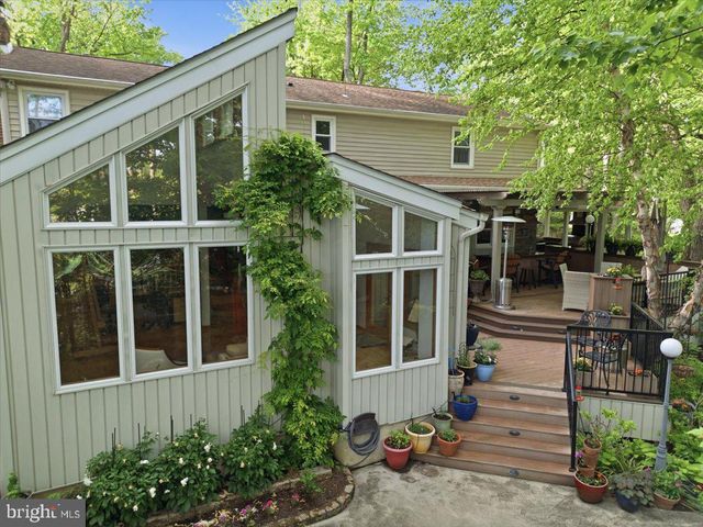 516 FIRESIDE CIR, Cherry Hill, NJ 08003