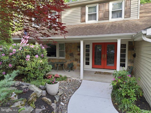 516 FIRESIDE CIR, Cherry Hill, NJ 08003