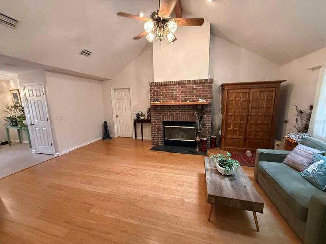 13106 NW 112TH AVENUE, Alachua, FL 32615