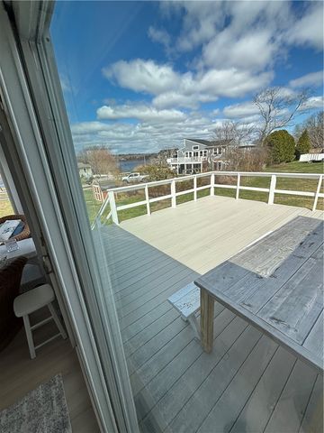 53 Bayberry Road, Narragansett, RI 02882