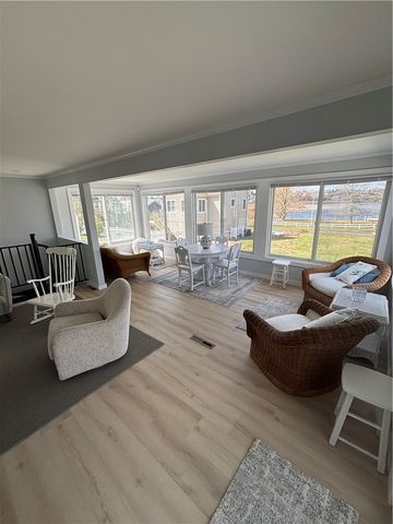 53 Bayberry Road, Narragansett, RI 02882