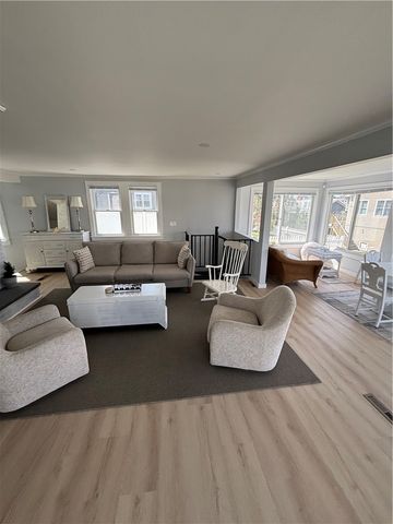 53 Bayberry Road, Narragansett, RI 02882