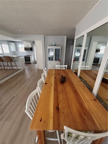 53 Bayberry Road, Narragansett, RI 02882