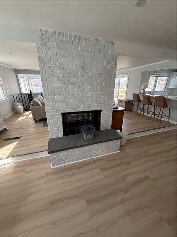 53 Bayberry Road, Narragansett, RI 02882