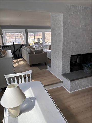 53 Bayberry Road, Narragansett, RI 02882