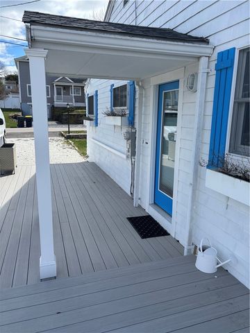 53 Bayberry Road, Narragansett, RI 02882