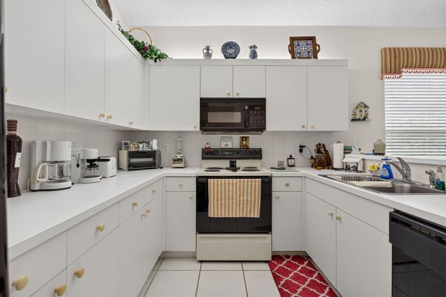 6621 NW 78th Drive, Parkland, FL 33067