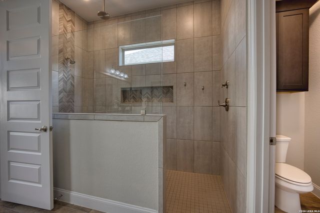 151 Bedingfeld, Shavano Park, TX 78231