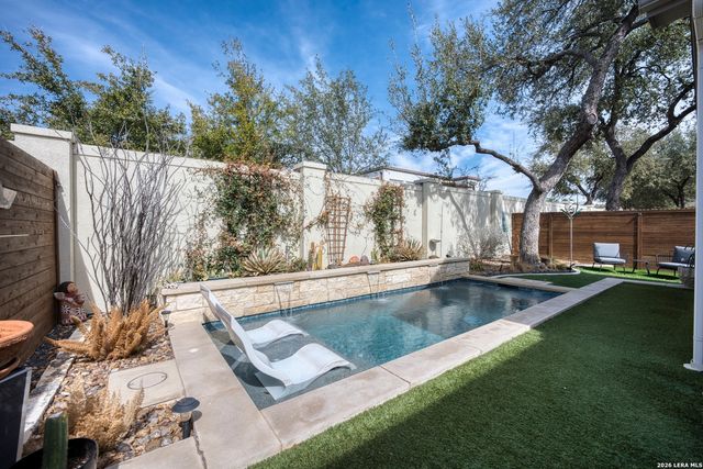 151 Bedingfeld, Shavano Park, TX 78231