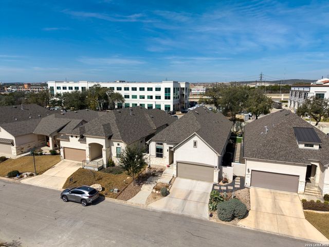 151 Bedingfeld, Shavano Park, TX 78231