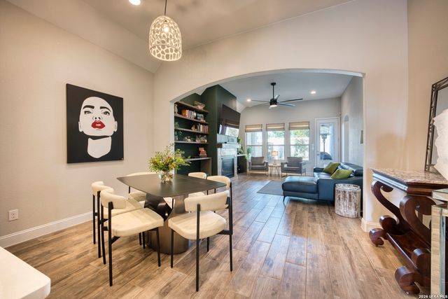 151 Bedingfeld, Shavano Park, TX 78231