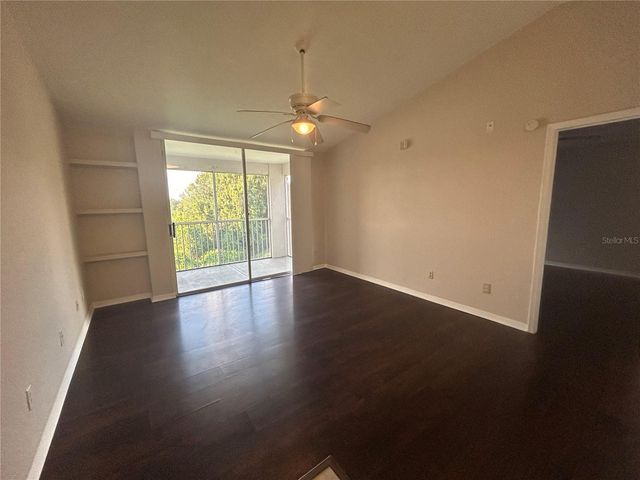 8939 LATREC AVENUE 1312, Orlando, FL 32819