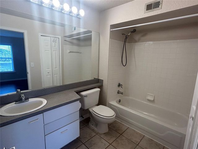 8939 LATREC AVENUE 1312, Orlando, FL 32819
