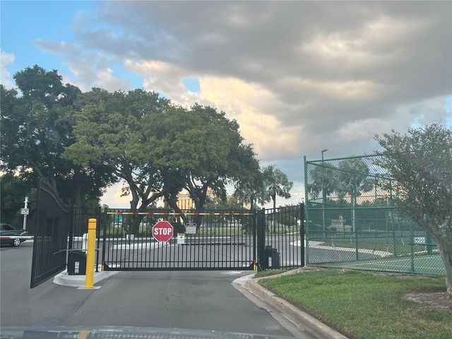 8939 LATREC AVENUE 1312, Orlando, FL 32819