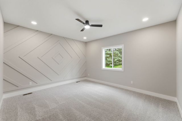 1421 Pioneer Road, Des Moines, IA 50320