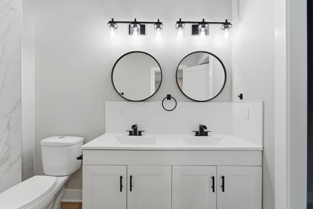 1421 Pioneer Road, Des Moines, IA 50320