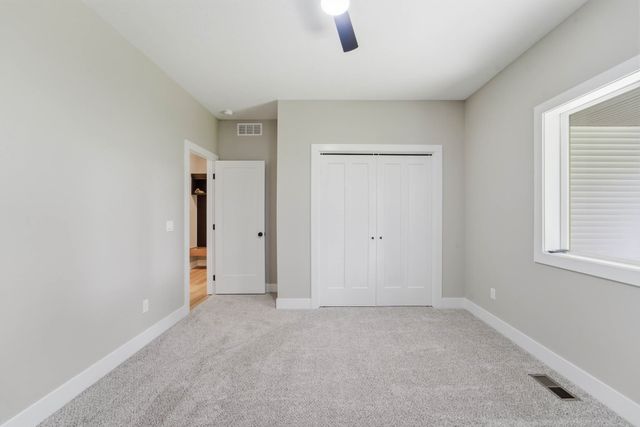 1421 Pioneer Road, Des Moines, IA 50320