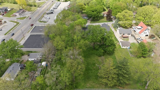 1421 Pioneer Road, Des Moines, IA 50320