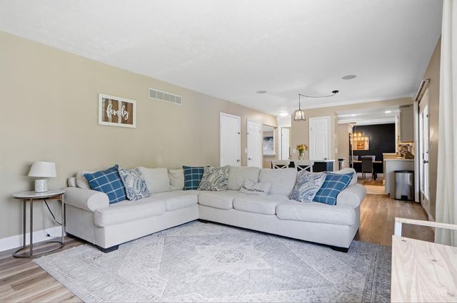 1374 Gumbert Drive, Batavia Twp, OH 45102