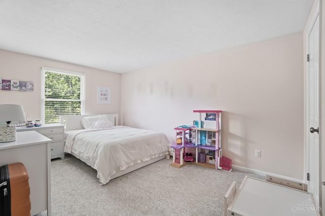 1374 Gumbert Drive, Batavia Twp, OH 45102