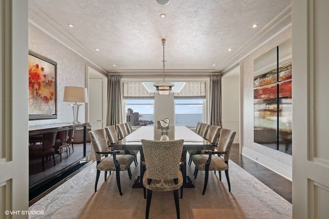 159 E Walton Place 28A, Chicago, IL 60611