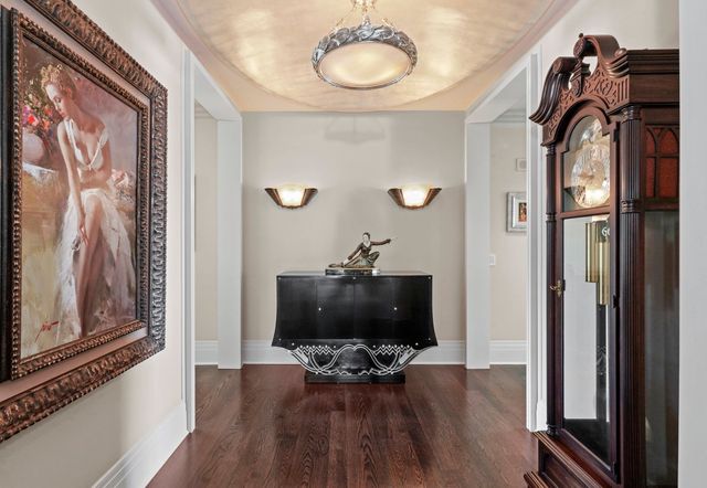 159 E Walton Place 28A, Chicago, IL 60611