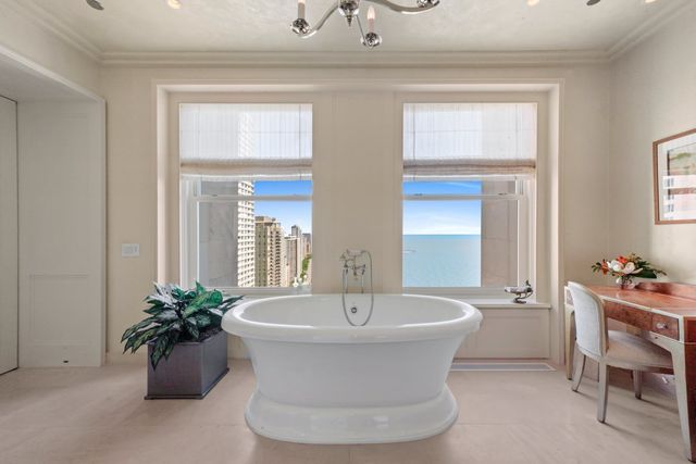 159 E Walton Place 28A, Chicago, IL 60611