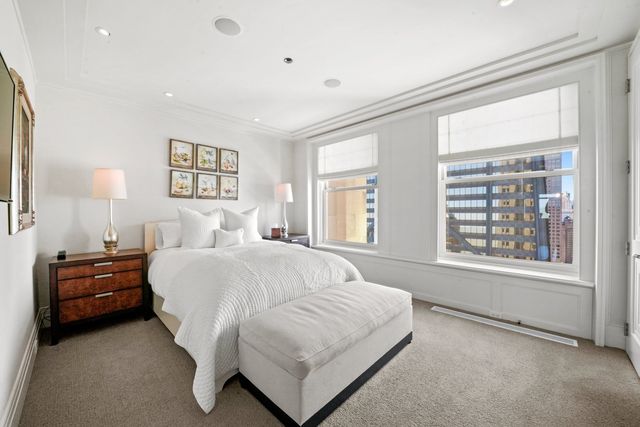 159 E Walton Place 28A, Chicago, IL 60611