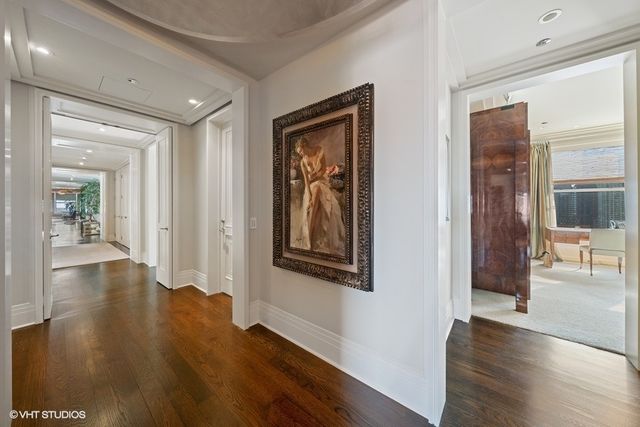 159 E Walton Place 28A, Chicago, IL 60611