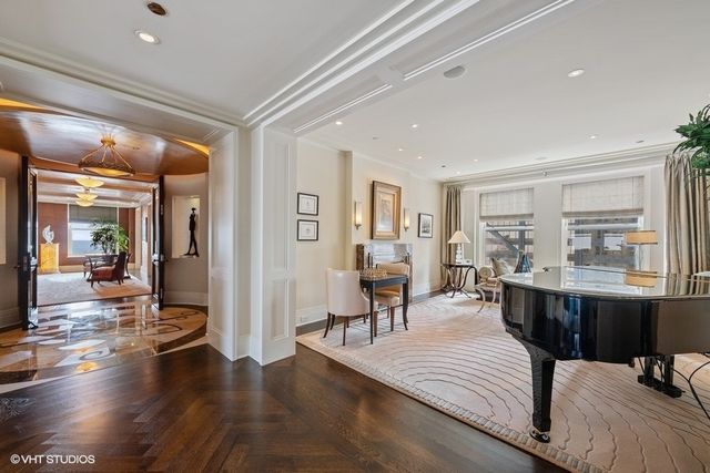 159 E Walton Place 28A, Chicago, IL 60611