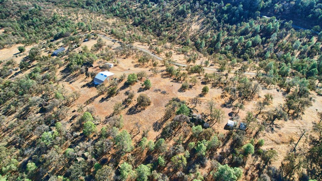 Image 20 of property listing at 5616 Gold Creek Lane, Mariposa, CA 95338