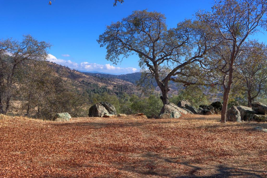 Image 28 of property listing at 5616 Gold Creek Lane, Mariposa, CA 95338