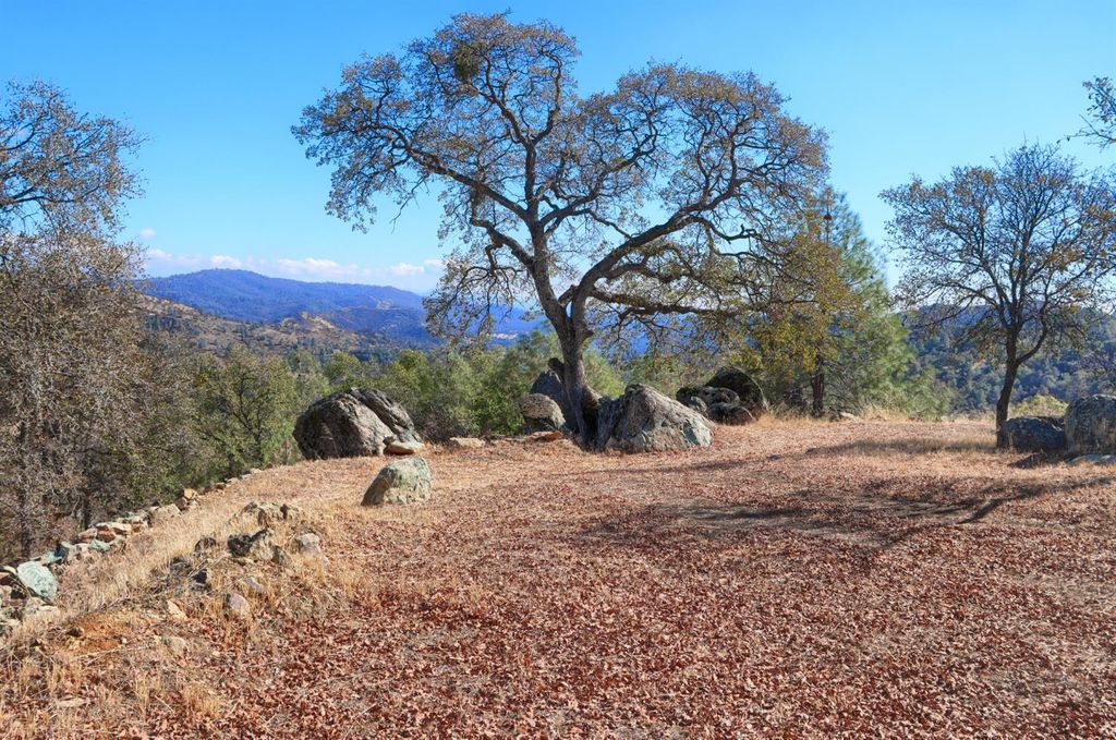 Image 31 of property listing at 5616 Gold Creek Lane, Mariposa, CA 95338