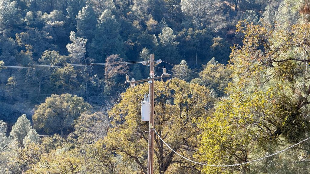Image 36 of property listing at 5616 Gold Creek Lane, Mariposa, CA 95338