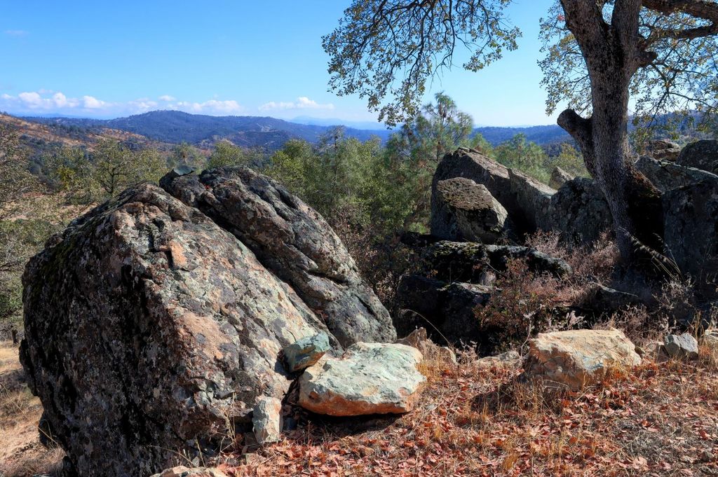 Image 39 of property listing at 5616 Gold Creek Lane, Mariposa, CA 95338