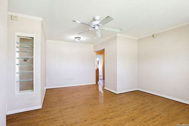 126 Howerton, San Antonio, TX 78223