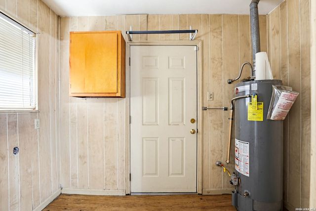 126 Howerton, San Antonio, TX 78223