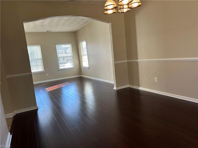 1000 Halter ARCH, Chesapeake, VA 23320