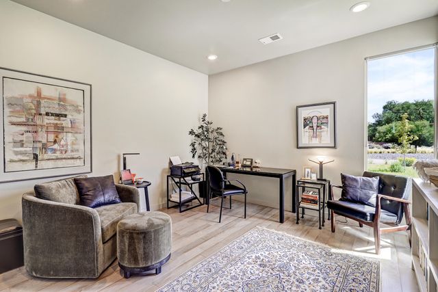 1083 W Ella Drive, Corrales, NM 87048